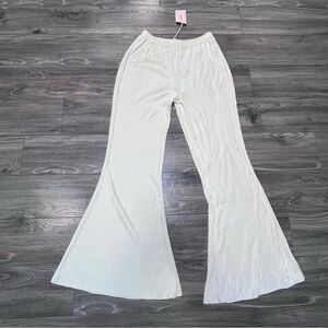 NWT flare stretchy accordion slinky ribbed wide leg cruise beach boho pant